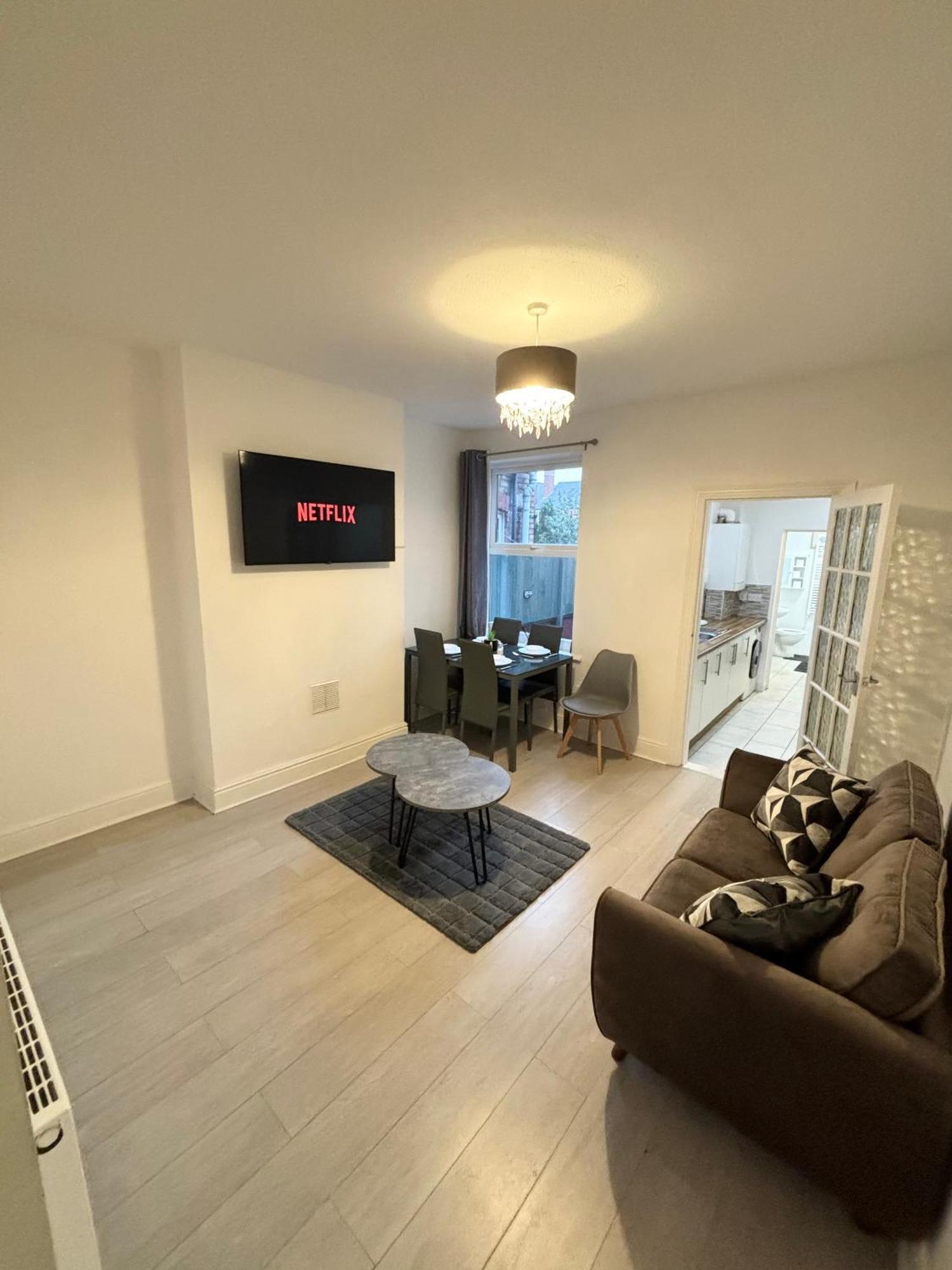 Forest Fields Luxury Apartments نوتينغهام المظهر الخارجي الصورة